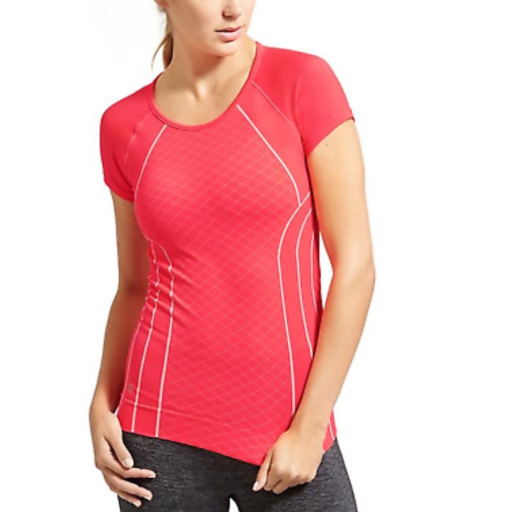 Athleta Finish Fast Line Tee - NWOT
